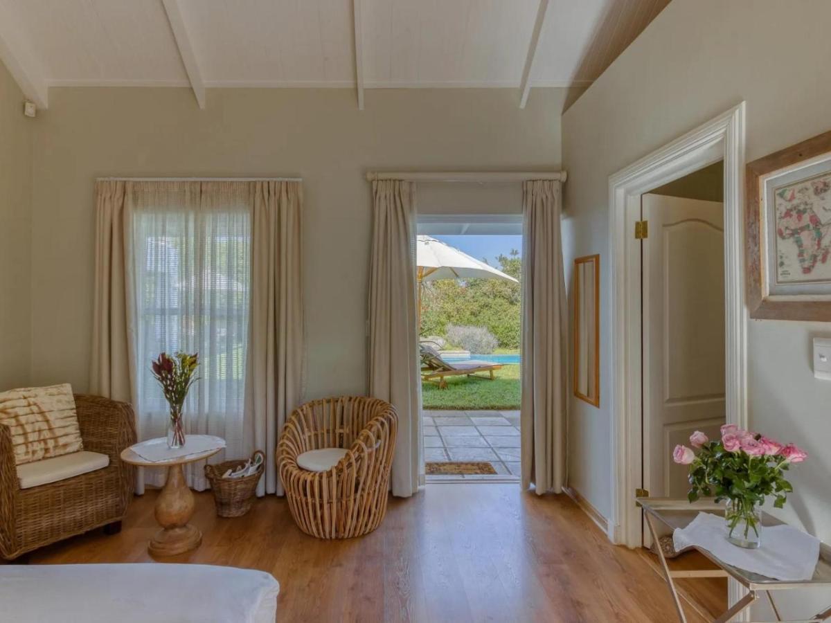 Explorer Guesthouse Сомерсет-Уэст Номер фото